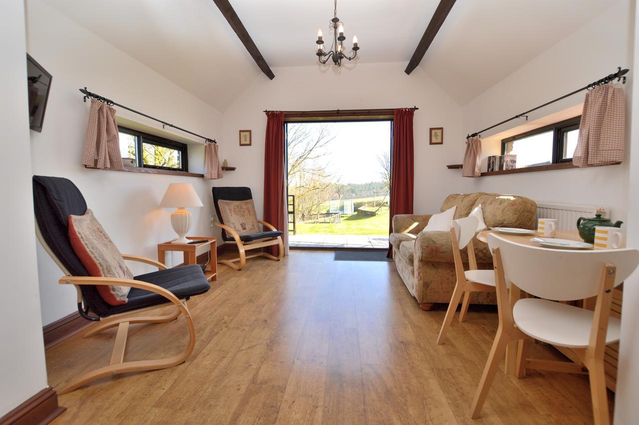 Three Gates Farm Holiday Cottages Huntsham エクステリア 写真